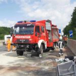 Unfall auf der Autobahn: Feuerwehrfahrzeug verunglückt bei Übungsfahrt