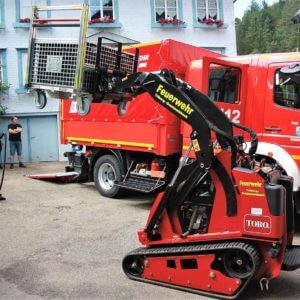 Deutschlandweit erster Feuerwehreinsatz eines Kompaktnutzladers