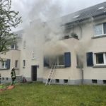 FW-MH: Zimmer in Vollbrand - Katze gerettet