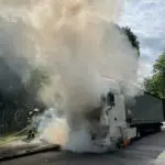 FW-E: Zugmaschine geht in Flammen auf