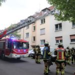 FW-E: Kellerbrand in einem Mehrfamilienhaus - zwei Personen gerettet