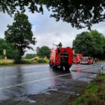 FW Datteln: Rettungshubschrauber landet neben Ahsener Straße