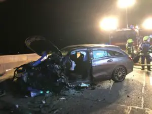 KFV-CW: Schwerer Verkehrsunfall auf den Nagolder Viadukt – Ein Toter und vier Schwerverletzte