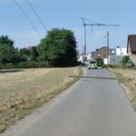 FW Alpen: Strommast auf Straße gestürzt