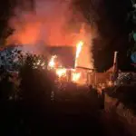 FW-OB: Gartenlauben brennen in Rothebusch