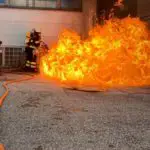FW-M: Mülltonnen lösen Brandmeldeanlage aus (Moosach)