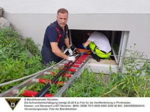 FW-M: Die Feuerwehr zur Tragehilfe (Riem)
