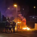 FW Kranenburg: Brand eines Kleidercontainers