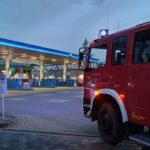 FW Celle: Gas tritt aus PKW an Tankstelle aus