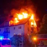 FW Stuttgart: Samstag, 01.10.2022: Abschlussmeldung zum Dachstuhlbrand mit drei Verletzten