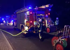 FW-EN: Schnelles Eingreifen der Hattinger Feuerwehr verhindert die Ausbreitung eines Küchenbrandes