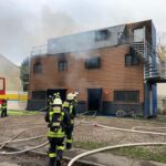 FW-EN: 40 Einsatzkräfte gehen ins Feuer - Realbrandausbildung der Feuerwehr Hattingen