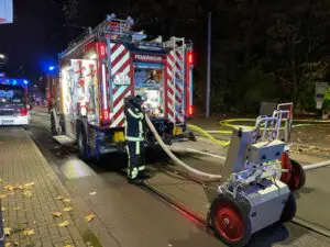 FW-BO: Gebäudebrand an der Rudolf Steiner Schule im Bochum-Langendreer