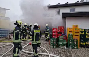 LRA-Ravensburg: Kellerbrand beschäftigt Feuerwehr in Schlier/Unterankenreute