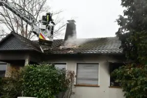 FW-DO: Wohnungsbrand in Berghofen // Keine verletzten Personen
