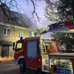 FW-EN: Gemeldeter Kaminbrand wird zum Großeinsatz für die Hattinger Feuerwehr