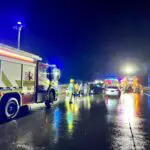 FW Ratingen: Fünf Fahrzeuge verunfallen auf der A52