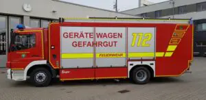 FW Bocholt: Gefahrgutaustritt auf Firmengelände – 4 betroffene Personen
