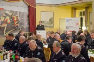 FW-RD: Jahreshauptversammlung der Freiwilligen Feuerwehr Holzbunge – Schleswig-Holsteinisches Feuerwehrehrenkreuz in Bronze an Jörg Höhling verliehen