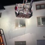 FW-GL: Zimmerbrand in Mehrfamilienhaus in der Stadtmitte von Bergisch Gladbach