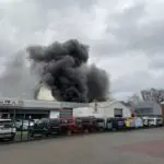 FW-GE: Brennt Lagerhalle an der Engelbertstraße – Großbrand in Resse fordert die Feuerwehr Gelsenkirchen