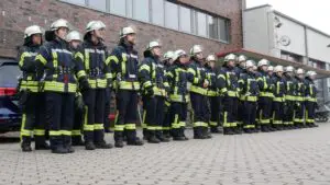 FW Celle: 22 neue Feuerwehrleute ausgebildet – Truppmannausbildung Teil 1 in Celle abgeschlossen