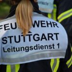 FW Stuttgart: Wohnungsbrand, Stuttgart-Weilimdorf / Drei Personen verletzt, ein Hund aus Brandwohnung gerettet