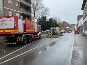 FW-Erkrath: Erneute Gasausströmung an der Kreuzstraße