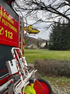 FW-PL: Ortsteil Burg – Schwerer Arbeitsunfall führt zu RTH-Landung