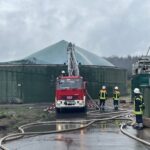 FW-ROW: Feuer in Biogasanlage – Feuerwehr im Großeinsatz