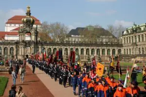 FW Dresden: 8. Internationaler Florianstag in der Landeshauptstadt Dresden