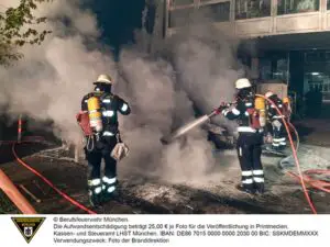 FW-M: E-Autos in Flammen (Sendling)