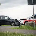 FW Pulheim: Vier Verletzte bei Verkehrsunfall in Pulheim – Feuerwehrfahrzeug beteiligt