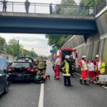 FW-E: Verkehrsunfall auf der A40 mit 5 verletzten Personen