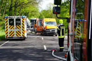 FW Flotwedel: Ein Leichtverletzter nach Unfall auf B214 zwischen Bröckel und Kreuzkrug