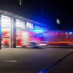 FW-MH: Drei Verletzte nach Verkehrsunfall