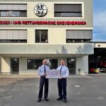 FW Grevenbroich: Grevenbroicher Wehrleute spenden 2222 Euro für Verletzte Einsatzkräfte in Ratingen