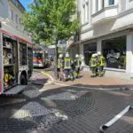 FW Dinslaken: Kellerbrand in der Altstadt