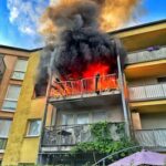 FW-NE: Wohnung in Vollbrand | Zwei Personen verletzt | NINA Meldung wegen Geruchsbelästigung im Stadtgebiet Neuss
