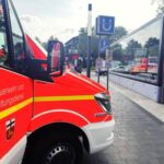 FW-BN: Personenunfall im U-Bahnhaltepunkt Heussallee – eine Person schwer verletzt unter Straßenbahn
