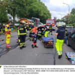 FW-M: Parkende Fahrzeuge gerammt (Bogenhausen)