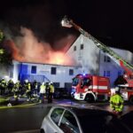 FW Witten: Nächtlicher Brand einer Werkstatthalle. keine Verletzten