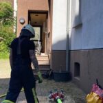 FW-EN: Brand in einer Wohnung - Mieter verletzt