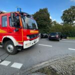 FW Hünxe: Auslaufende Betriebsmittel nach Verkehrsunfall