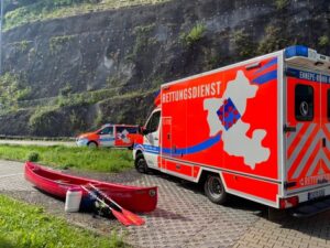 FW-EN: Kanu vor dem Koepchenwerk in Seenot – Herdecker Feuerwehr rettet drei Personen aus Wasser