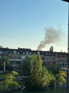 FW-MH: Zwei Rauchsäulen über dem Mülheimer Stadtgebiet