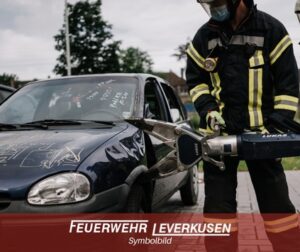FW-LEV: Verkehrsunfall Tannenbergstraße