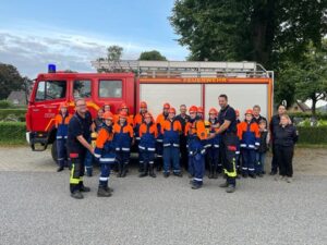 Feuerwehr Kalkar: Atemschutzattrappen für die Jugendfeuerwehr Kalkar