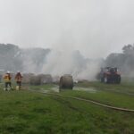 FW-ROW: Heuballenbrand erfordert Einsatz der Feuerwehren