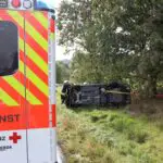 FW VG Asbach: Verkehrsunfall Ortsausgang Asbach – 3 Leichtverletzte